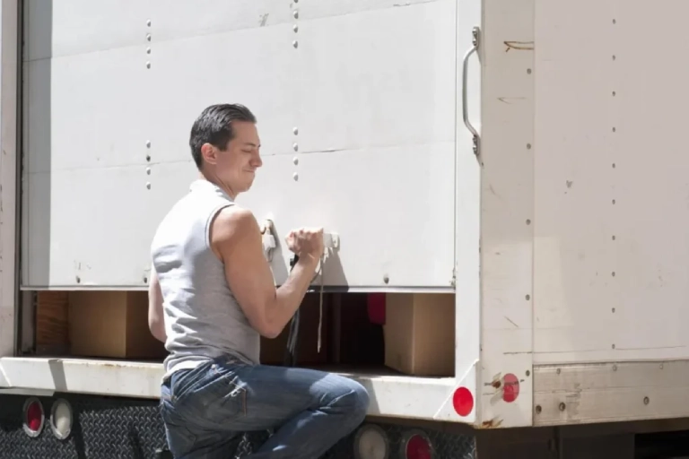 2. Factors to Consider When Choosing Piano Movers